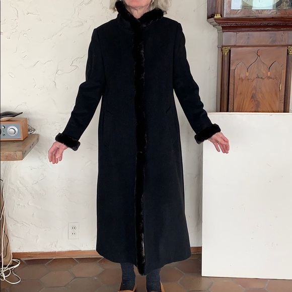 ELLEN TRACY long black wool blend coat w faux fur - Picture 1 of 8